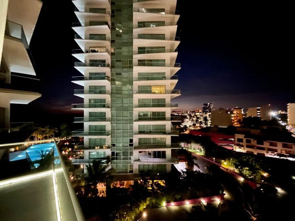 Icon One Bedroom Puerto Vallarta Lejlighed