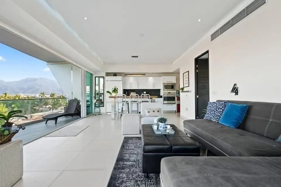 Icon One Bedroom بويرتو فالارتا شقة