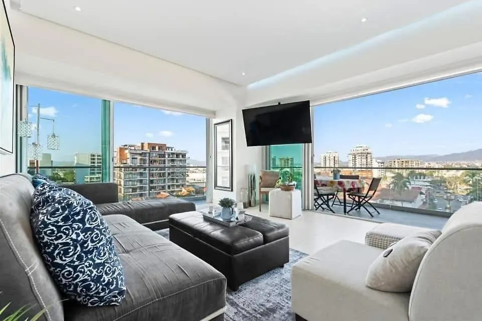 Icon One Bedroom بويرتو فالارتا